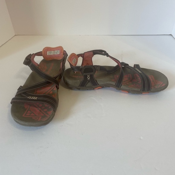 Merrell Brown and Orange Sandals - Picture 2 of 6